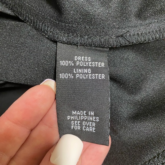 BCX keyhole spaghetti strap black shift dress - Picture 4 of 11